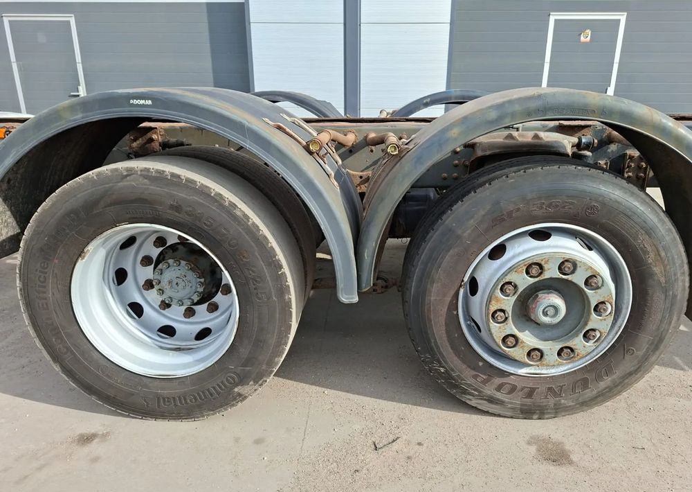 Camión chasis Volvo FH 420 6x2: foto 7