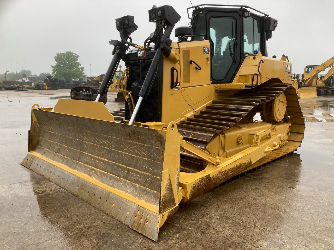 CATERPILLAR D6 LGP - Bulldozer: foto 1 CATERPILLAR D6 LGP - Bulldozer: foto 1