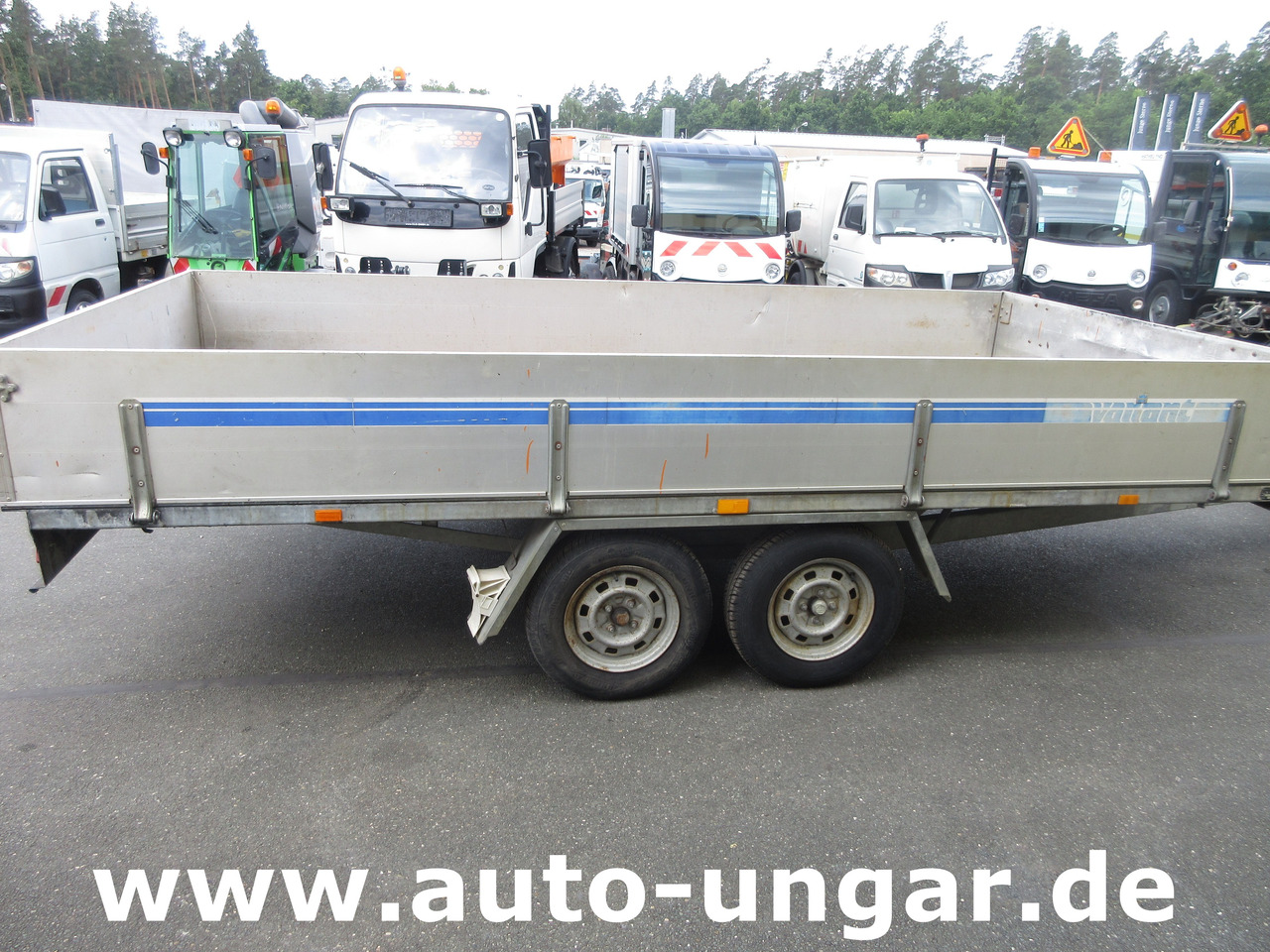 Buhl Variant 2000 Anhänger Pritsche Hochlader 2.000kg Alubordwände - Remolque plataforma/ Caja abierta: foto 2 Buhl Variant 2000 Anhänger Pritsche Hochlader 2.000kg Alubordwände - Remolque plataforma/ Caja abierta: foto 2