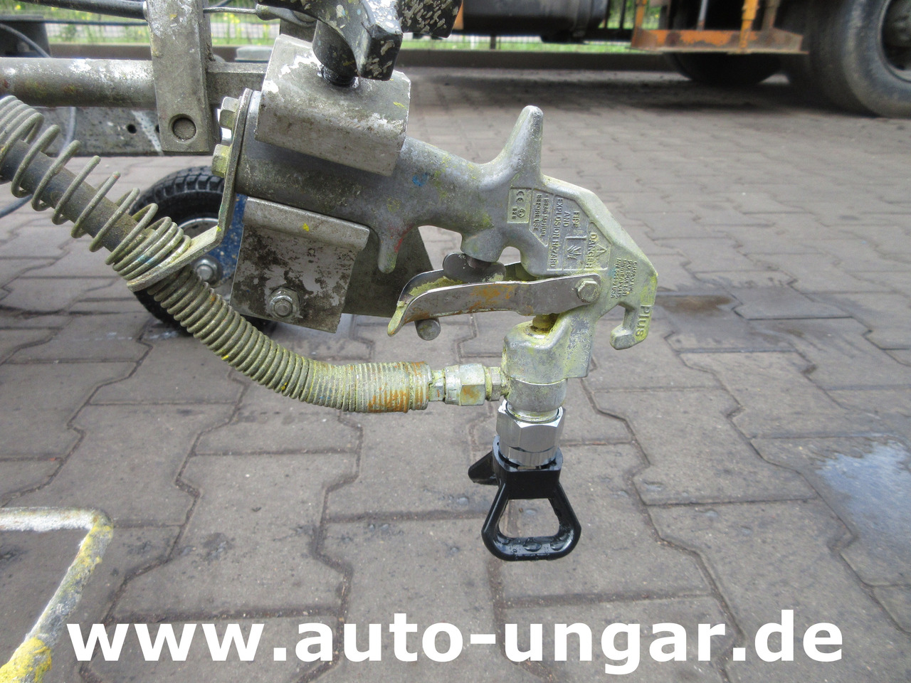Graco LineLazer II 3900 Airless Roadmarking Machine Hofmann Markiermaschine - Construcción de carreteras: foto 3 Graco LineLazer II 3900 Airless Roadmarking Machine Hofmann Markiermaschine - Construcción de carreteras: foto 3