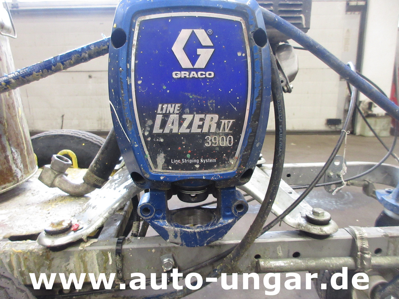 Graco LineLazer IV 3900 Airless Pumpe defekt Straßenmarkierung Roadmarking Traceuse - Construcción de carreteras: foto 2 Graco LineLazer IV 3900 Airless Pumpe defekt Straßenmarkierung Roadmarking Traceuse - Construcción de carreteras: foto 2