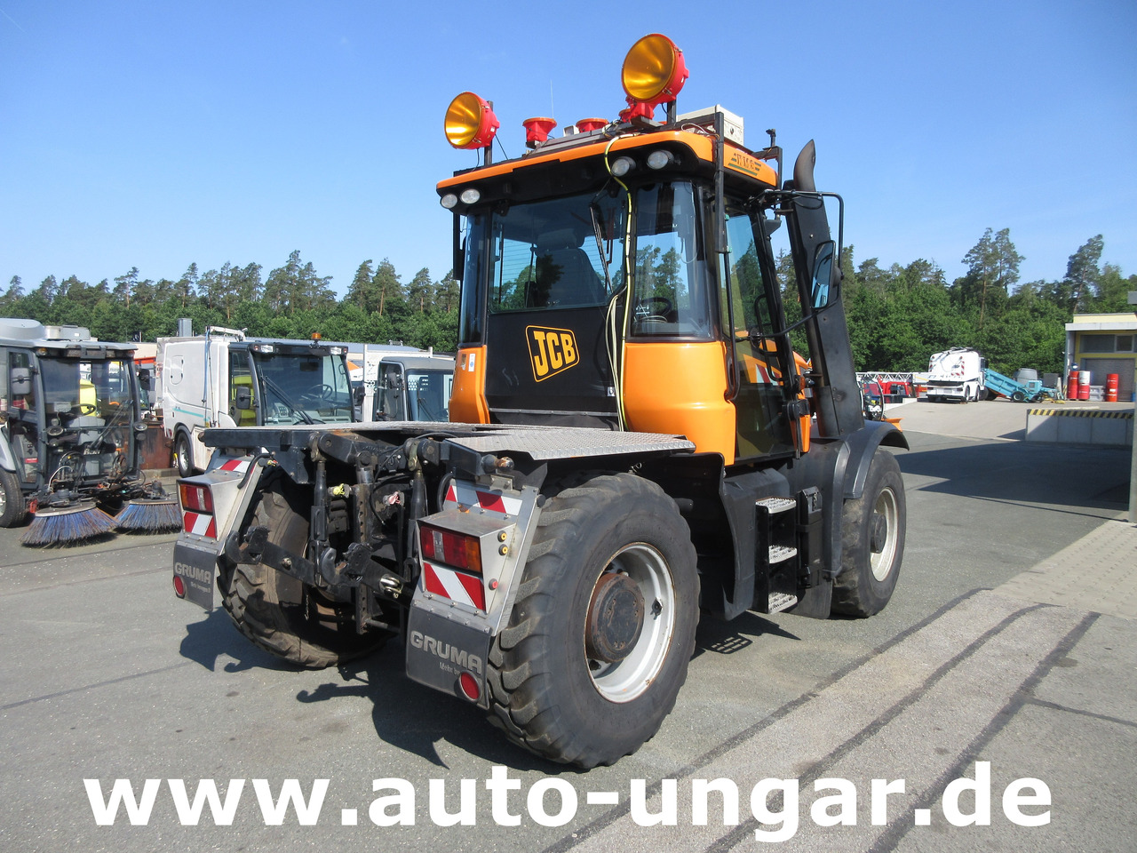 JCB Landpower Fastrac HMV 3200 Bj. 2009 80km/h 4x4 2x PTO 195PS - Tractor: foto 2 JCB Landpower Fastrac HMV 3200 Bj. 2009 80km/h 4x4 2x PTO 195PS - Tractor: foto 2