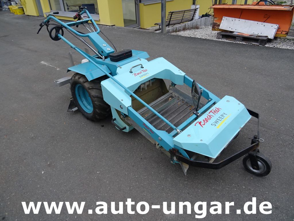 KASSBOHRER Kässbohrer BeachTech Sweepy Strandreiniger - Maquinaria de limpieza: foto 2 KASSBOHRER Kässbohrer BeachTech Sweepy Strandreiniger - Maquinaria de limpieza: foto 2