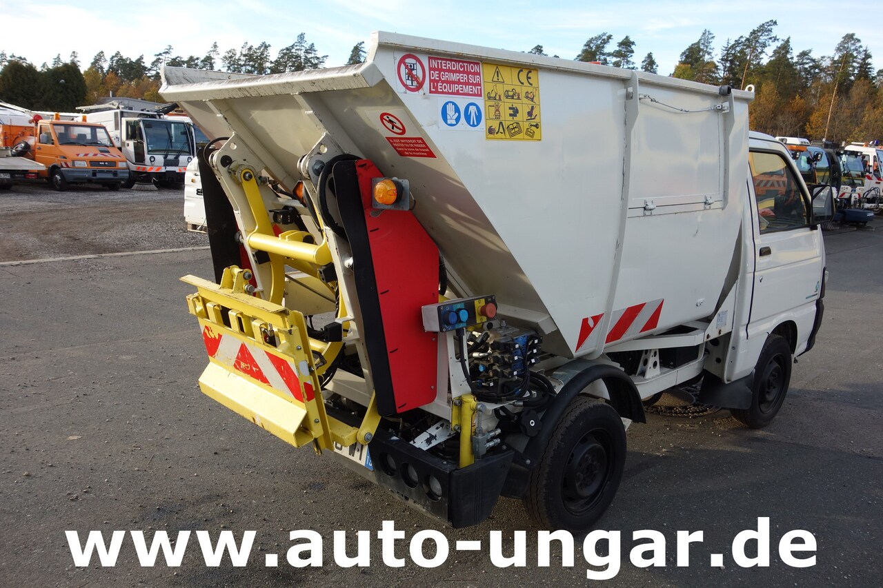 Piaggio Porter S90 Müllwagen IRIDE Tonnenlifter Kipper Kleinmüllwagen Zöller Mini - Camión de basura: foto 3 Piaggio Porter S90 Müllwagen IRIDE Tonnenlifter Kipper Kleinmüllwagen Zöller Mini - Camión de basura: foto 3