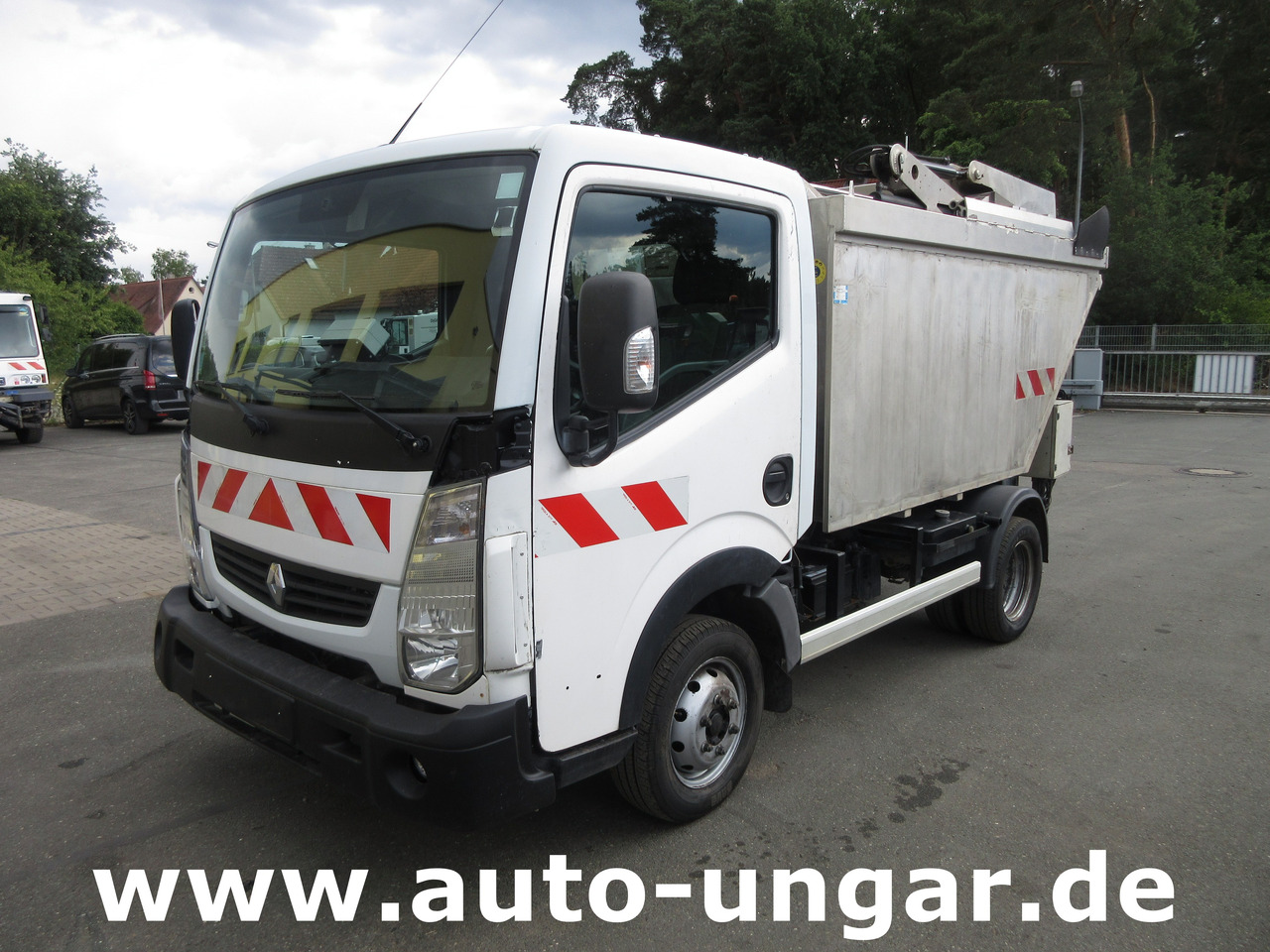 RENAULT Maxity 3.500kg Faun Provence Benne Müllwagen 5m³ Alumulde mit Presse - Camión de basura: foto 3 RENAULT Maxity 3.500kg Faun Provence Benne Müllwagen 5m³ Alumulde mit Presse - Camión de basura: foto 3