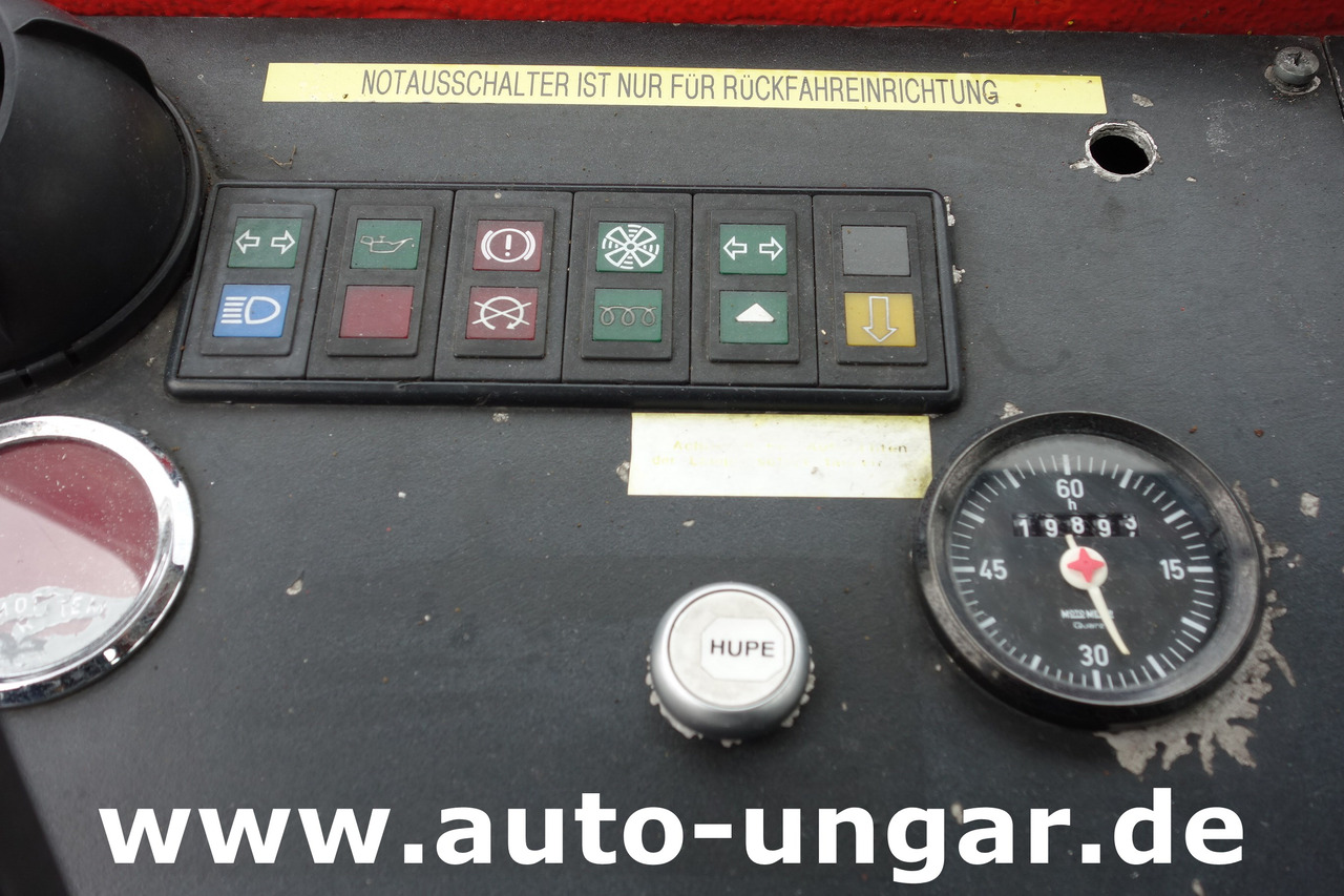 Tractor de equipaje ROFAN ZD44F Jenbacher Pushback  Pull - Tractor GSE Gepäckschlepper Industrieschlepper: foto 16