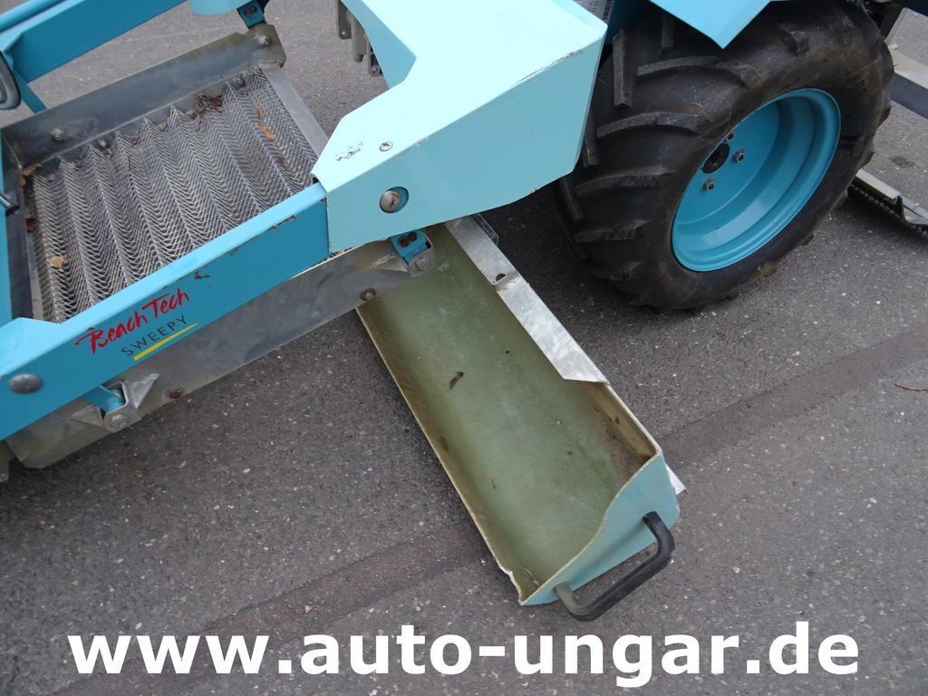 Vehículo municipal KASSBOHRER Kässbohrer BeachTech Sweepy Strandreiniger: foto 9