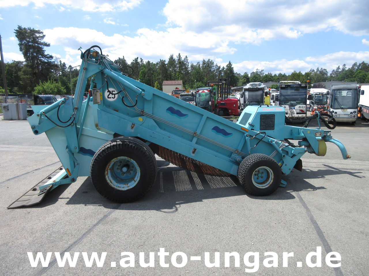 Kässbohrer BeachTech STR 2000 BeachCleaner Strandreiniger καθαριστής παραλίας - Vehículo municipal: foto 5 Kässbohrer BeachTech STR 2000 BeachCleaner Strandreiniger καθαριστής παραλίας - Vehículo municipal: foto 5