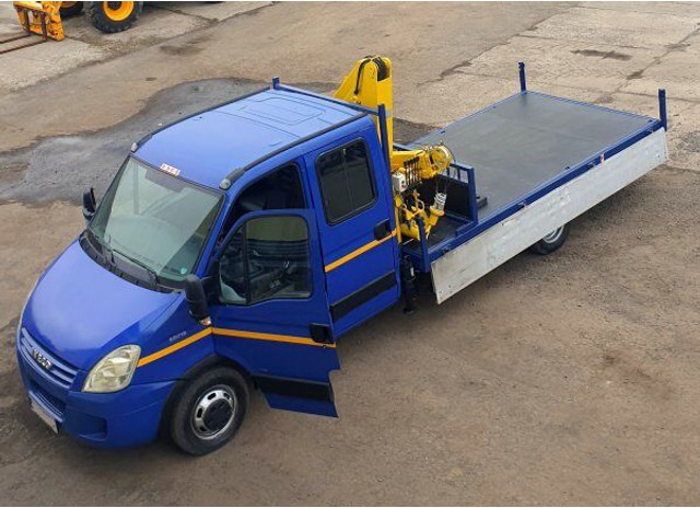 Iveco 50C18 Daily 3.D 16V +Effer - Furgoneta caja abierta, Furgoneta combi: foto 3 Iveco 50C18 Daily 3.D 16V +Effer - Furgoneta caja abierta, Furgoneta combi: foto 3