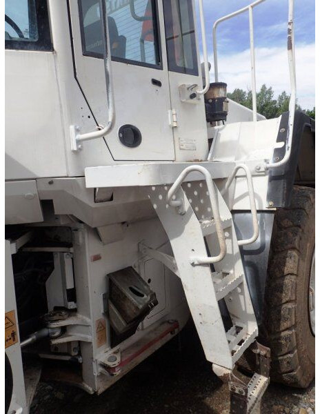 Komatsu WA 380-6 - Cargadora de ruedas: foto 5 Komatsu WA 380-6 - Cargadora de ruedas: foto 5