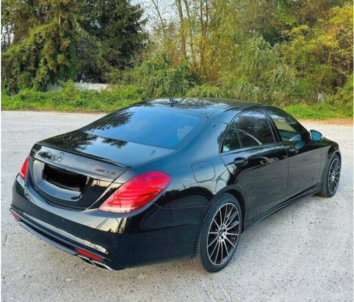 Mercedes-Benz S-Klasse 63 AMG (5.5 V8 Bi-Turbo / 700PS) Brabus - Sedan: foto 3 Mercedes-Benz S-Klasse 63 AMG (5.5 V8 Bi-Turbo / 700PS) Brabus - Sedan: foto 3