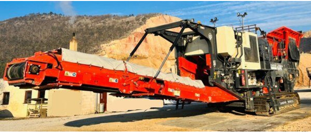 Sandvik QJ 341+ (51t mobil) - Trituradora de mandíbula: foto 2 Sandvik QJ 341+ (51t mobil) - Trituradora de mandíbula: foto 2