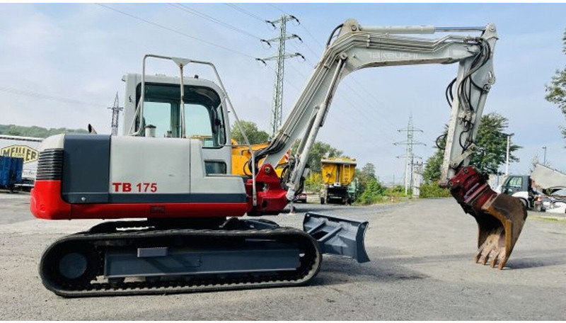 Takeuchi 7t TB175 powertilt - Excavadora de cadenas: foto 5 Takeuchi 7t TB175 powertilt - Excavadora de cadenas: foto 5