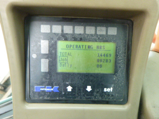 Excavadora de ruedas FIAT-KOBELCO E215W: foto 15