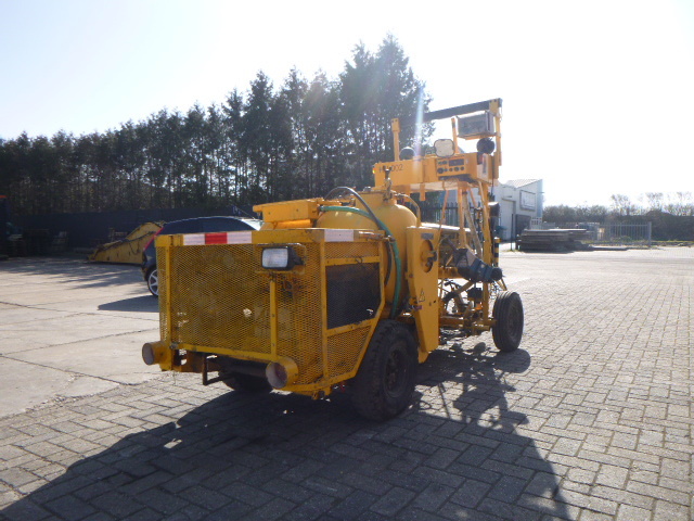 Construcción de carreteras HOFMANN H25 Cold Paint road marker: foto 6 Construcción de carreteras HOFMANN H25 Cold Paint road marker: foto 6