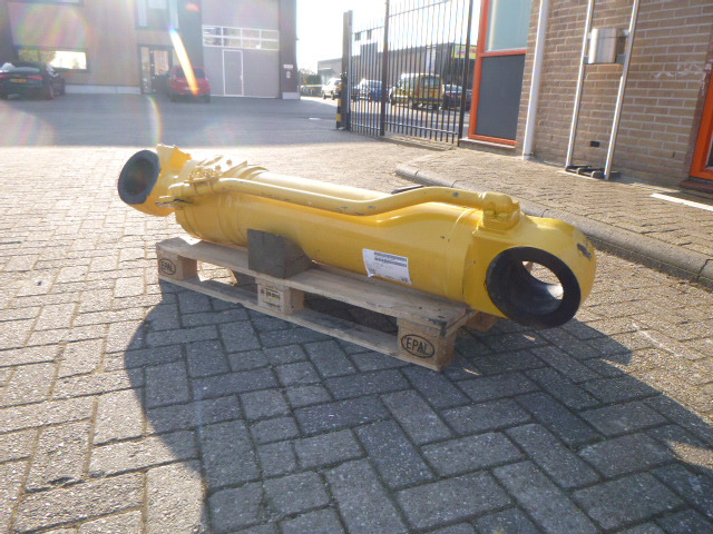 KOMATSU WA600 - Cilindro hidráulico para Cargadora de ruedas: foto 5 KOMATSU WA600 - Cilindro hidráulico para Cargadora de ruedas: foto 5