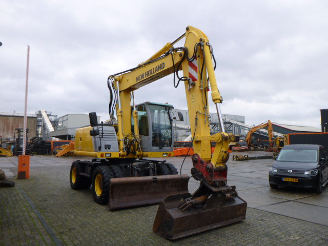 Excavadora de ruedas NEW HOLLAND MH PLUS: foto 6
