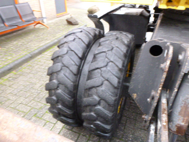 Excavadora de ruedas NEW HOLLAND MH PLUS: foto 15