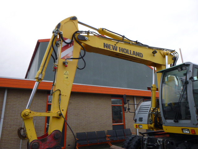 Excavadora de ruedas NEW HOLLAND MH PLUS: foto 14