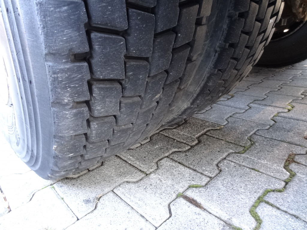 Cabeza tractora MAN TGX 33.480 6X4 Kran MKG 381 bis 20 Meter: foto 6