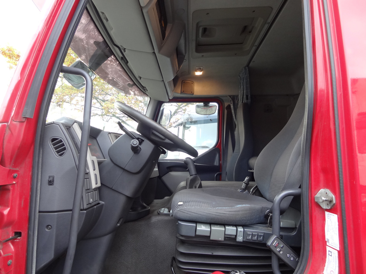 Volvo FE320 Fahrschule/ driving school - Cabeza tractora: foto 3 Volvo FE320 Fahrschule/ driving school - Cabeza tractora: foto 3