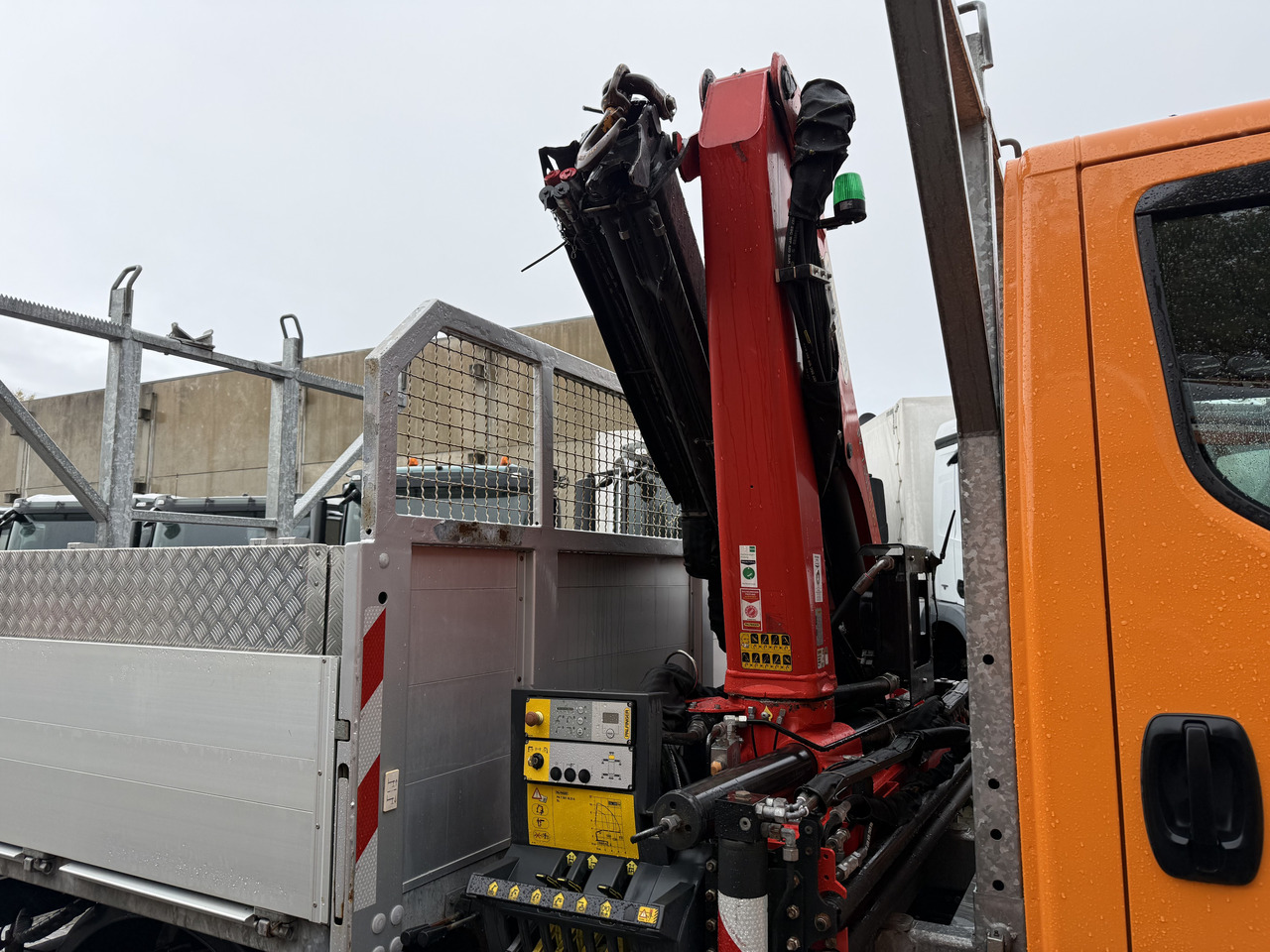 Iveco Daily 55S18W 4X4 Palfinger PK 7.501 - Camión caja abierta, Camión grúa: foto 3 Iveco Daily 55S18W 4X4 Palfinger PK 7.501 - Camión caja abierta, Camión grúa: foto 3