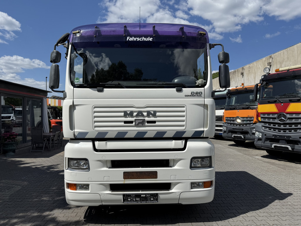 Camión portacontenedore/ Intercambiable MAN TGA 18.350 4X2 LL Fahrschule: foto 8