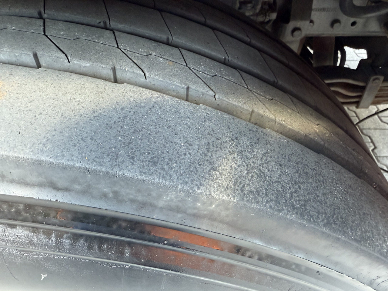 MAN TGA 26.360 6X2 Kipper Kran Palfinger 15500 - Camión volquete, Camión grúa: foto 4 MAN TGA 26.360 6X2 Kipper Kran Palfinger 15500 - Camión volquete, Camión grúa: foto 4