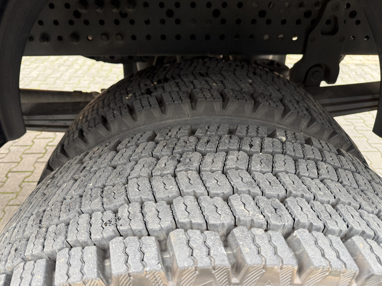 Mercedes-Benz Arocs 1827 AK 4X4 Ex- - Camión chasis: foto 3 Mercedes-Benz Arocs 1827 AK 4X4 Ex- - Camión chasis: foto 3