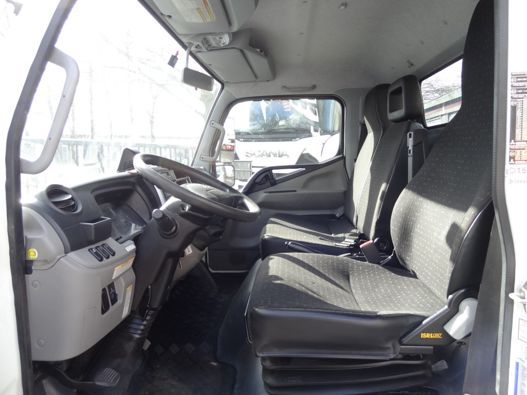 Mitsubishi Fuso 7C18 Meiller - Camión volquete: foto 4 Mitsubishi Fuso 7C18 Meiller - Camión volquete: foto 4