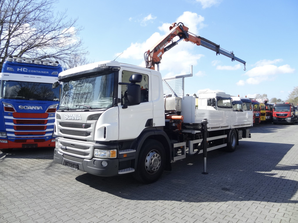 Scania P230 4X2 Kran Atlas 92.2 A2 - Camión grúa, Camión caja abierta: foto 1 Scania P230 4X2 Kran Atlas 92.2 A2 - Camión grúa, Camión caja abierta: foto 1