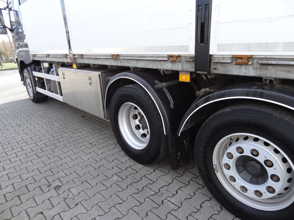 Volvo FM370 6X2*4 Kennis K14 Kran - Camión grúa, Camión caja abierta: foto 3 Volvo FM370 6X2*4 Kennis K14 Kran - Camión grúa, Camión caja abierta: foto 3