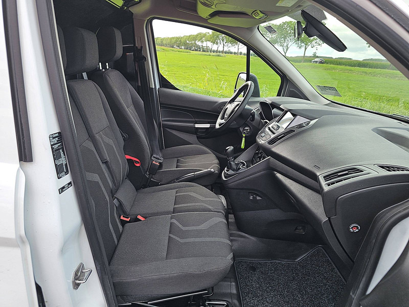Furgoneta caja cerrada Ford Transit Connect  L1 Navi 3-Zits Euro6: foto 7