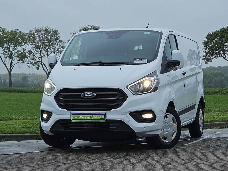 Ford Transit Custom 2.0 L1H1 Navi Euro6 - Furgoneta pequeña: foto 1 Ford Transit Custom 2.0 L1H1 Navi Euro6 - Furgoneta pequeña: foto 1