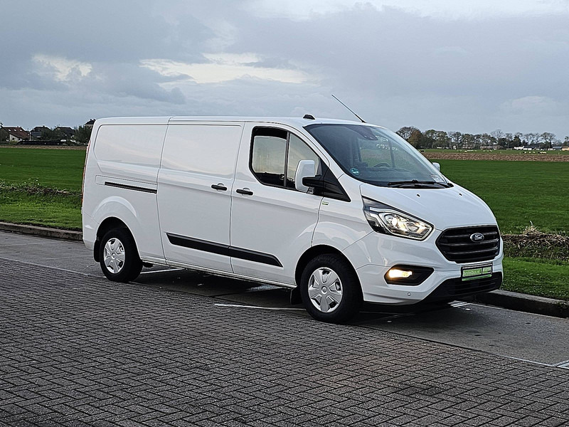 Ford Transit Custom 2.0 L2H1 Navi Euro6 - Furgoneta pequeña: foto 5 Ford Transit Custom 2.0 L2H1 Navi Euro6 - Furgoneta pequeña: foto 5