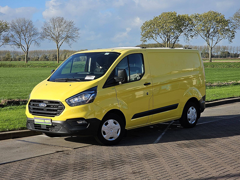 Ford Transit Custom 2.0 ac EURO6 - Furgoneta pequeña: foto 2 Ford Transit Custom 2.0 ac EURO6 - Furgoneta pequeña: foto 2