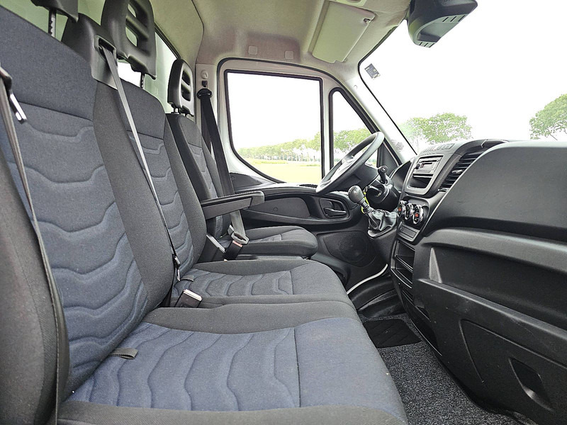 Furgoneta caja cerrada Iveco Daily 35C16 Bakwagen Laadklep!: foto 7