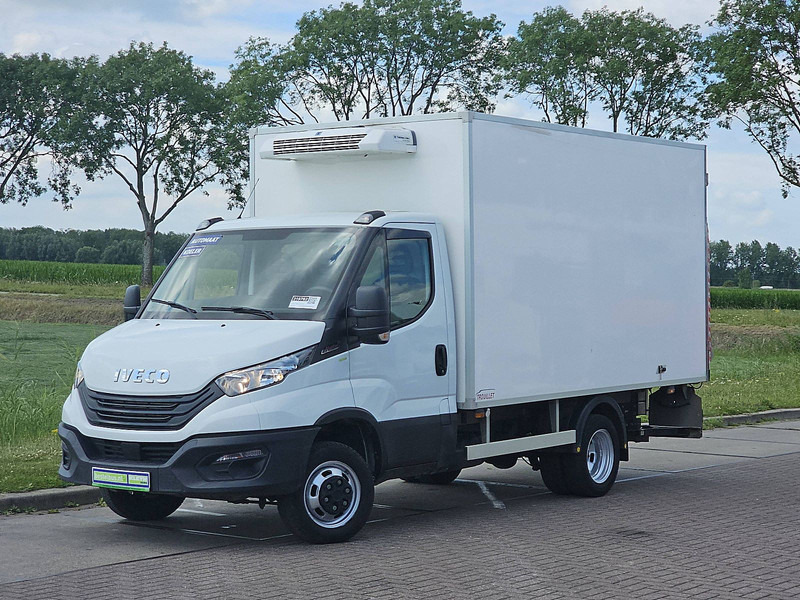 Iveco Daily 35C16 Koelwagen Laadklep! - Furgoneta frigorifica: foto 2 Iveco Daily 35C16 Koelwagen Laadklep! - Furgoneta frigorifica: foto 2