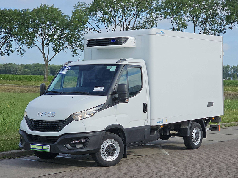 Iveco Daily 35S14 Koelwagen Laadklep - Furgoneta frigorifica: foto 2 Iveco Daily 35S14 Koelwagen Laadklep - Furgoneta frigorifica: foto 2