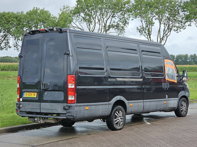 Iveco Daily 35S21 3.0ltr Maxi 200Pk AC - Furgón: foto 3 Iveco Daily 35S21 3.0ltr Maxi 200Pk AC - Furgón: foto 3