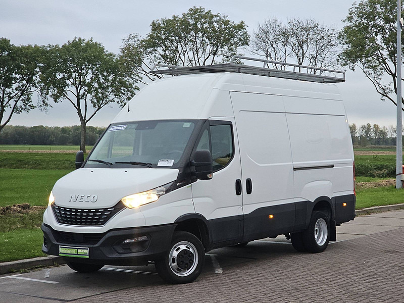 Iveco Daily 50C18 L2H3 3.0Ltr Automaat - Furgón: foto 2 Iveco Daily 50C18 L2H3 3.0Ltr Automaat - Furgón: foto 2