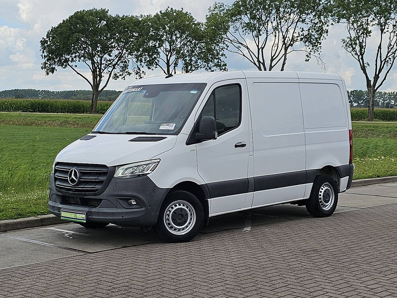 Mercedes-Benz Sprinter 314 L1H1 Mbux10 LED Eur6 - Furgón: foto 2 Mercedes-Benz Sprinter 314 L1H1 Mbux10 LED Eur6 - Furgón: foto 2