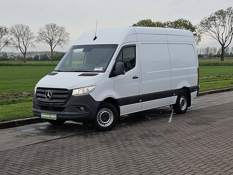 Mercedes-Benz Sprinter 316 L2H2 Navi RWD - Furgón: foto 2 Mercedes-Benz Sprinter 316 L2H2 Navi RWD - Furgón: foto 2