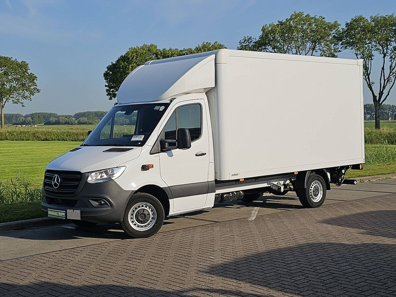 Mercedes-Benz Sprinter 317 Bakwagen Laadklep! - Furgoneta caja cerrada: foto 2 Mercedes-Benz Sprinter 317 Bakwagen Laadklep! - Furgoneta caja cerrada: foto 2