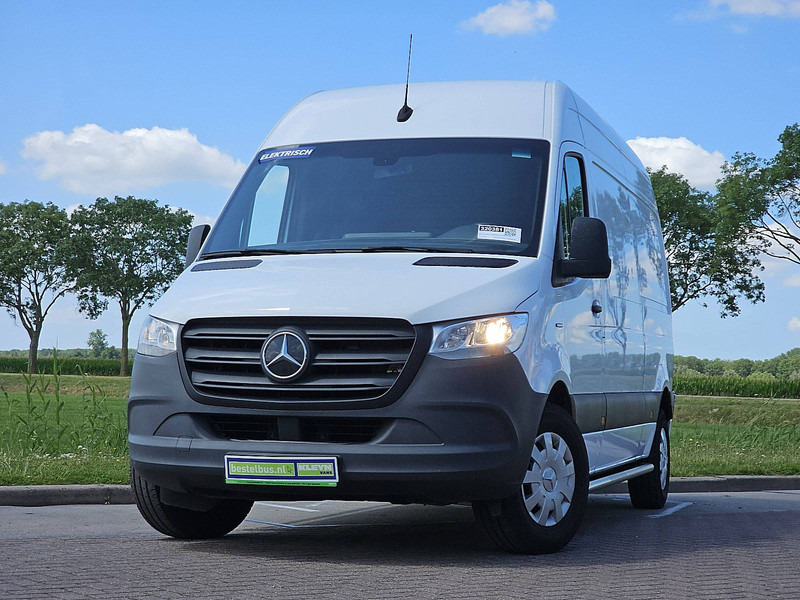 Mercedes-Benz eSprinter L2H2 35 KWH - Furgón, Furgoneta eléctrica: foto 1 Mercedes-Benz eSprinter L2H2 35 KWH - Furgón, Furgoneta eléctrica: foto 1