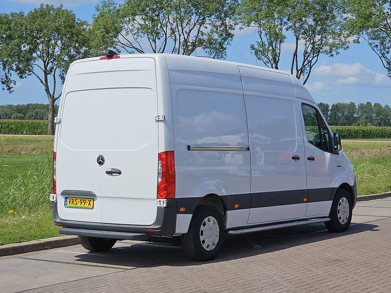 Mercedes-Benz eSprinter L2H2 35 KWH - Furgón, Furgoneta eléctrica: foto 3 Mercedes-Benz eSprinter L2H2 35 KWH - Furgón, Furgoneta eléctrica: foto 3