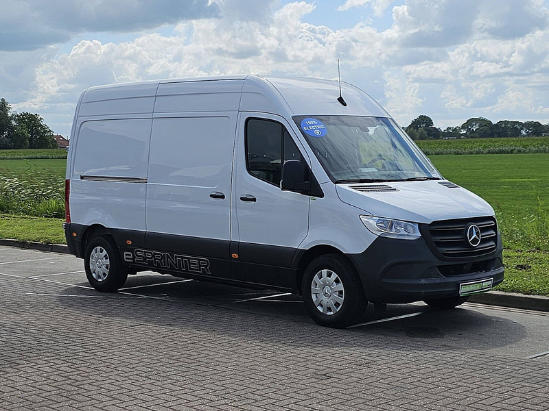 Mercedes-Benz eSprinter L2H2 41kWh Automaat! - Furgón, Furgoneta eléctrica: foto 5 Mercedes-Benz eSprinter L2H2 41kWh Automaat! - Furgón, Furgoneta eléctrica: foto 5