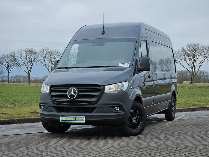 Mercedes-Benz eSprinter L2H2 47 kWh AC/DC! - Furgón, Furgoneta eléctrica: foto 1 Mercedes-Benz eSprinter L2H2 47 kWh AC/DC! - Furgón, Furgoneta eléctrica: foto 1
