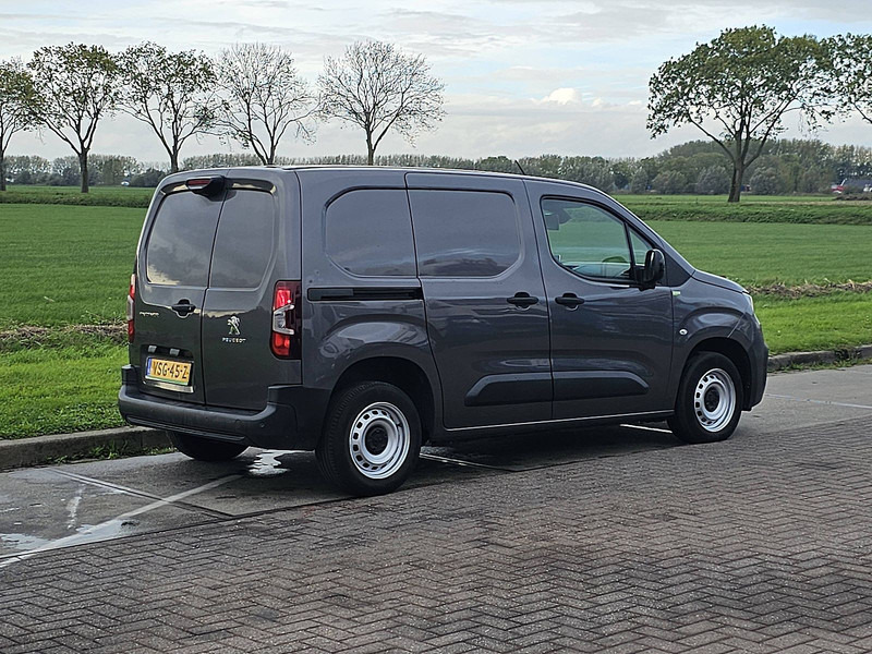Peugeot Partner  1.5 BHDI 102 - Furgoneta caja cerrada: foto 3 Peugeot Partner  1.5 BHDI 102 - Furgoneta caja cerrada: foto 3