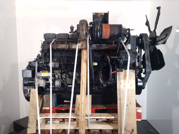 Komatsu SAA6D140E-2 Engine (Plant) PC800 Excavator - Motor para Maquinaria de construcción: foto 4 Komatsu SAA6D140E-2 Engine (Plant) PC800 Excavator - Motor para Maquinaria de construcción: foto 4